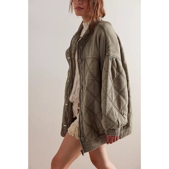 Free People Juno Quilted Jacket Top Bomber Oversized Buttondown Cotton M 283517 - Picture 3 of 9